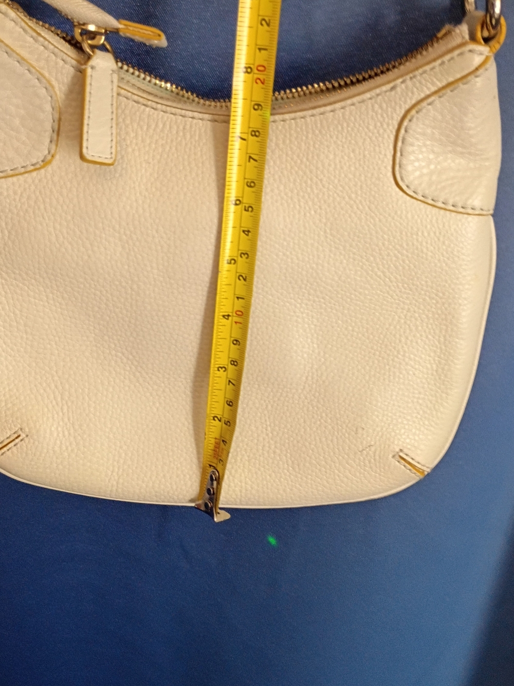 Cole Haan Cream Pebble Leather Crossbody Bag - Picture 4 of 7